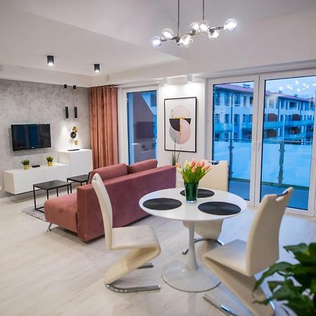 Nowoczesny Apartament Na Warmii I Mazurach Z Garazem Biskupiec  Ngoại thất bức ảnh