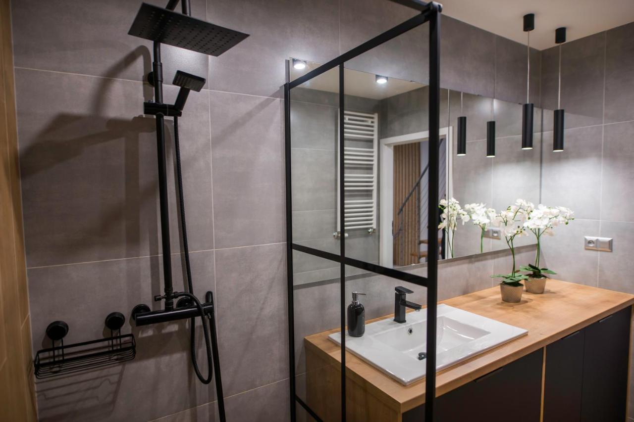 Nowoczesny Apartament Na Warmii I Mazurach Z Garazem Biskupiec  Ngoại thất bức ảnh